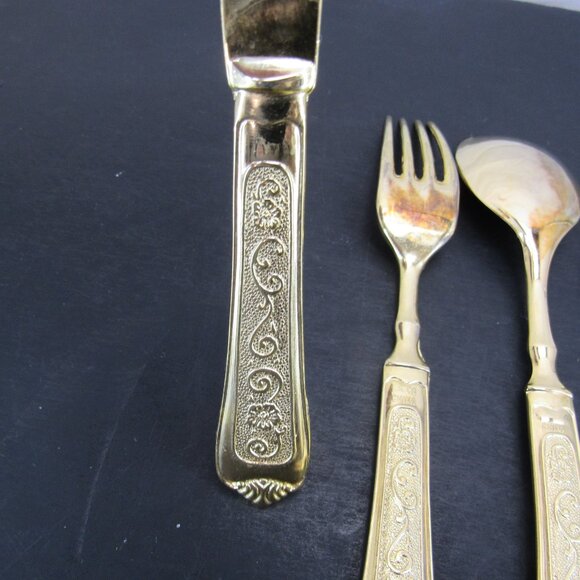 International Silver Co China Gold Plate Flowers & Scrolls Flatware Set 4 Piece - Picture 6 of 10